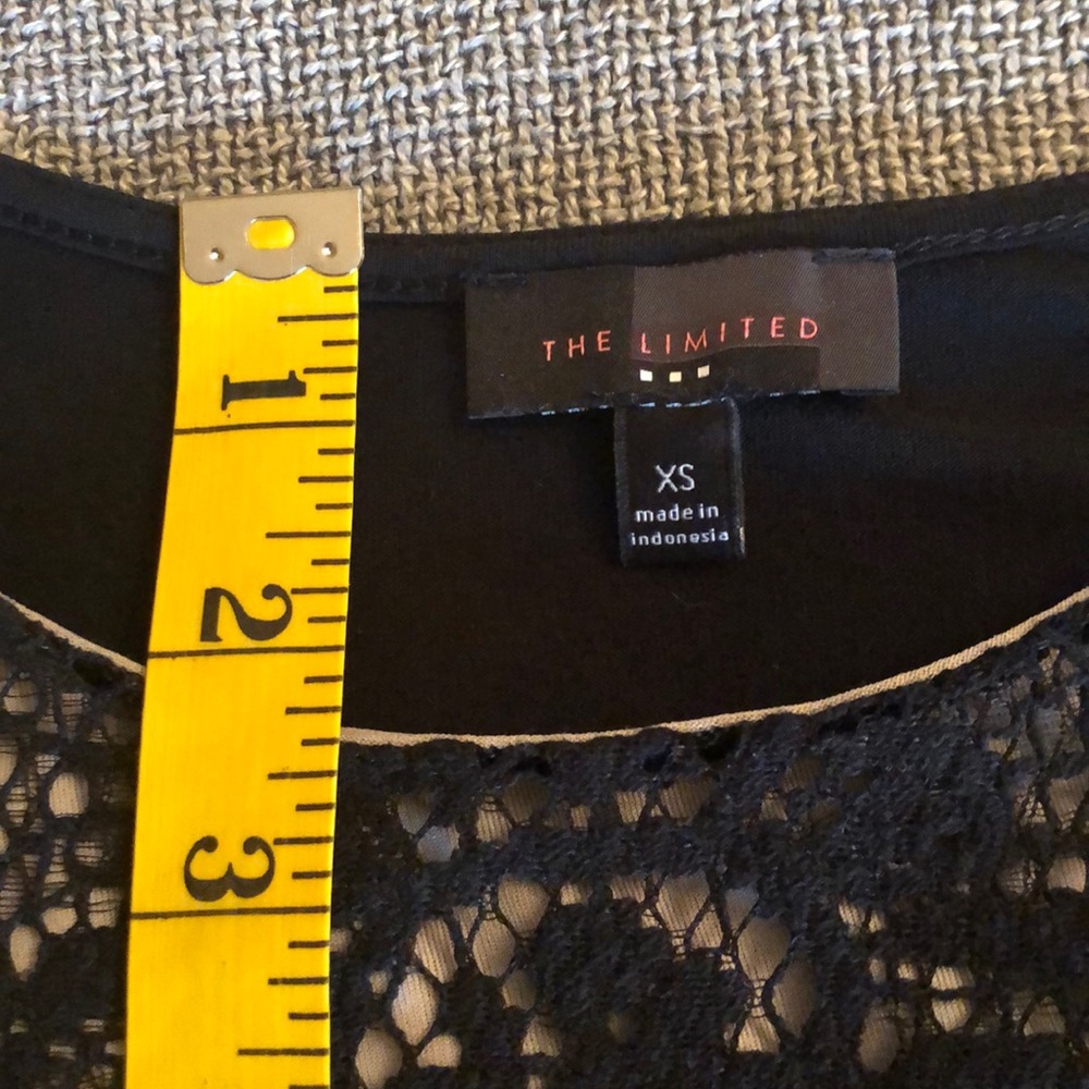 THE LIMITED NWOT BLACK CROCHET CAP SS SHIRT XS - Picture 11 of 14